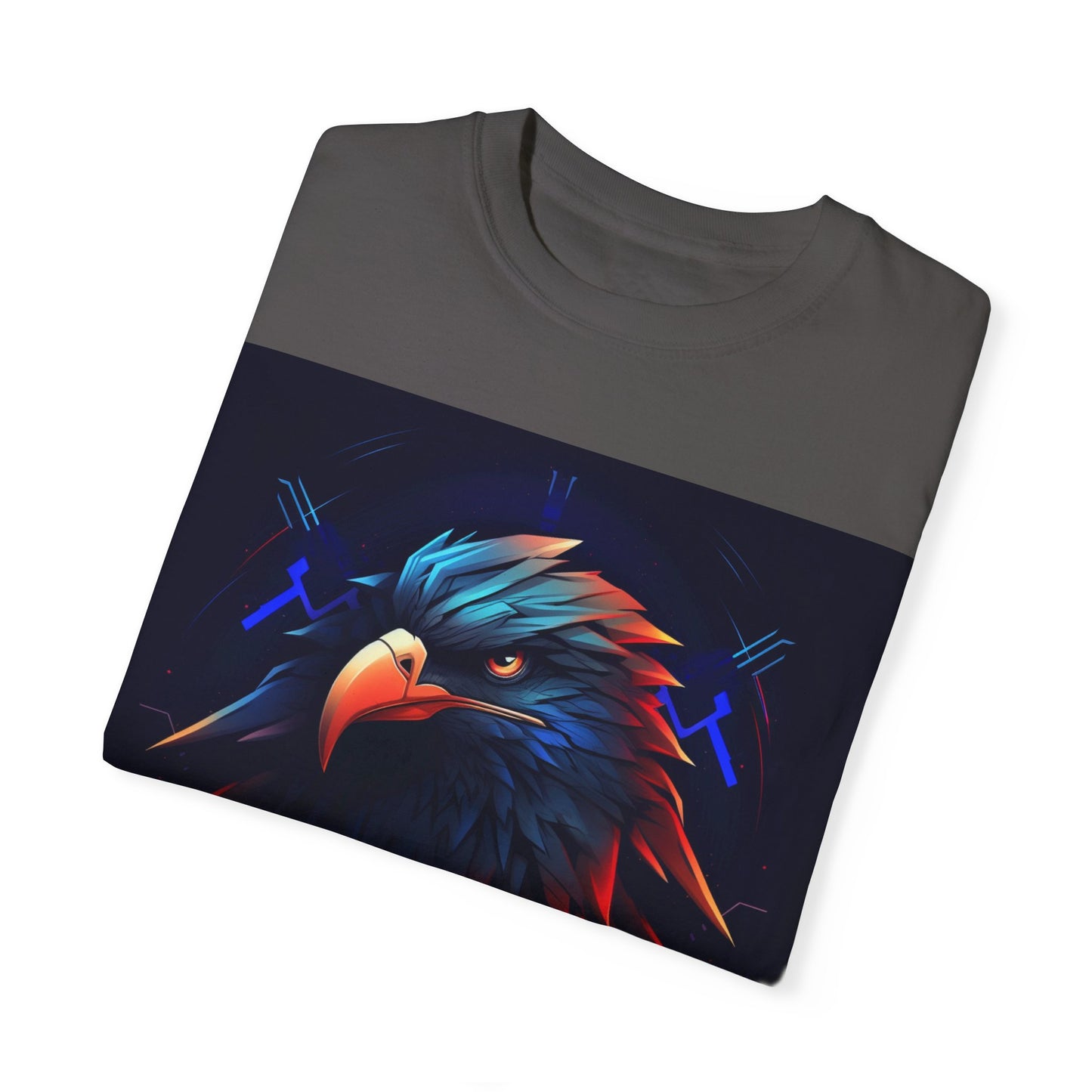 Eagle Graphic Unisex T-Shirt - Bold & Unique Design for Animal Lovers