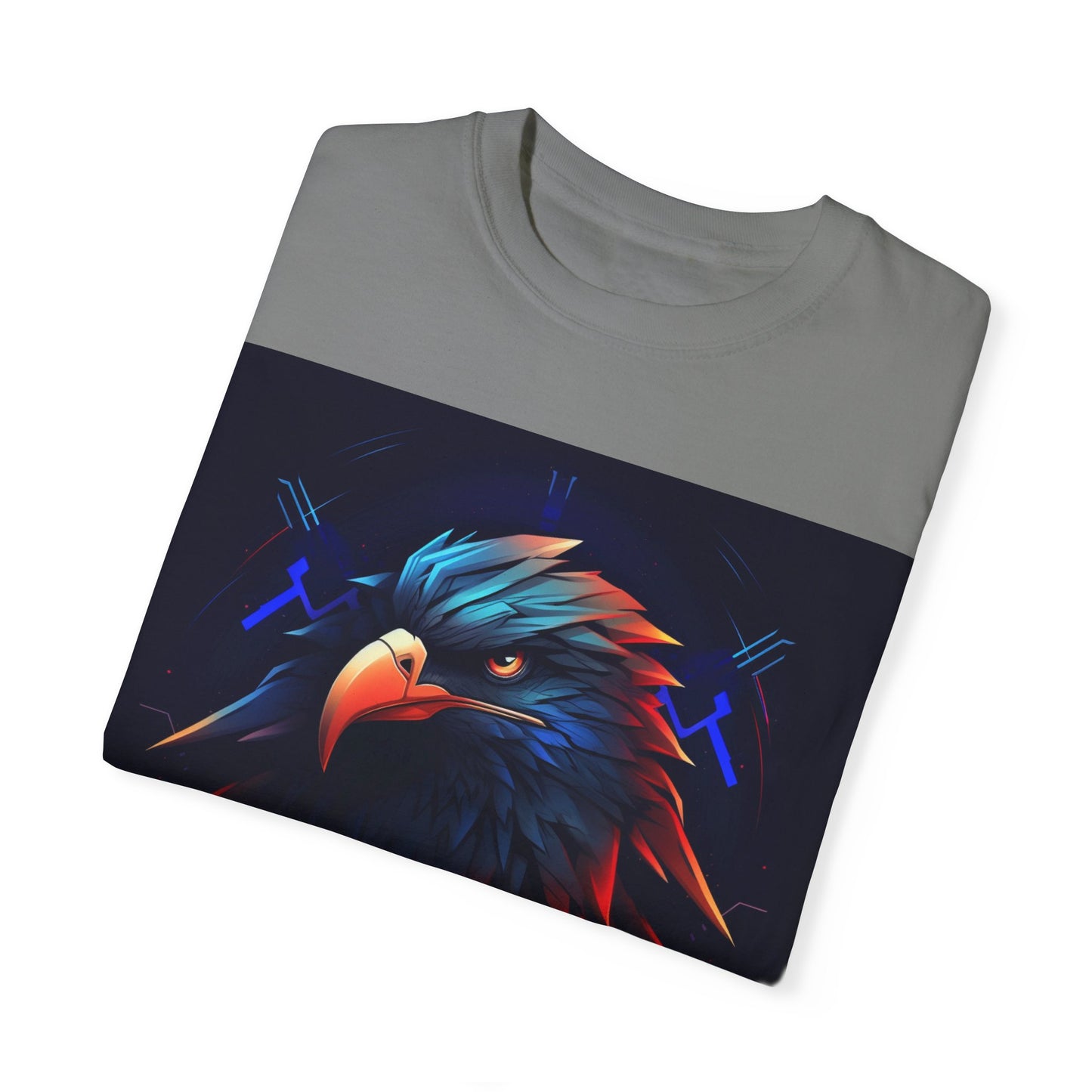 Eagle Graphic Unisex T-Shirt - Bold & Unique Design for Animal Lovers