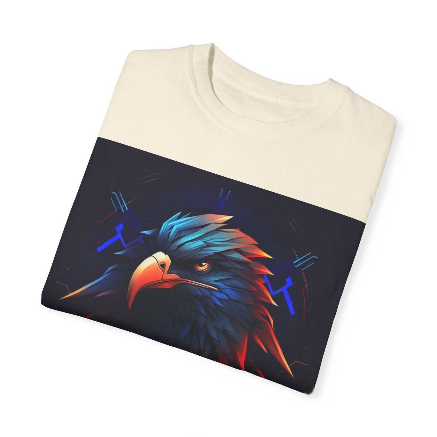 Eagle Graphic Unisex T-Shirt - Bold & Unique Design for Animal Lovers